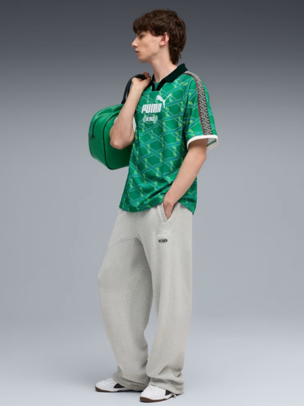 NEW Puma King Men's Jersey Top Shirt Sz M Green Urban Outfitters Soccer Football